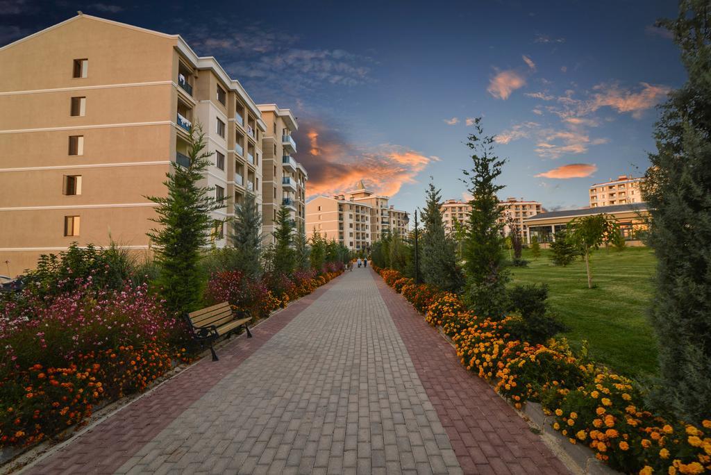 Grand Ozgul Thermal Holiday Village Gazligol Exterior photo
